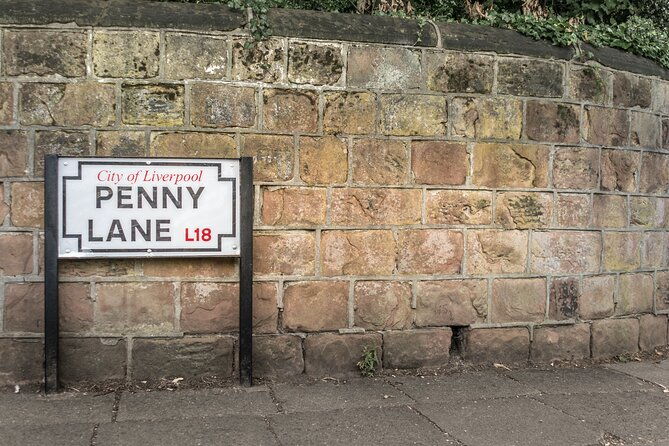 ultimate-beatles-ticket-to-ride-half-day-private-tour-2