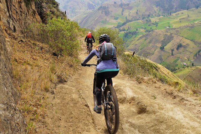 ultimate-ecuador-mountain-biking-expedition-9-days