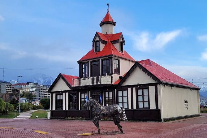 ushuaia-walking-tour-with-tastings-of-tierra-del-fuego