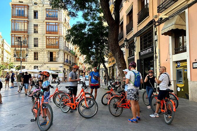 valencia-city-highlights-in-guided-bike-or-e-bike-tour-2