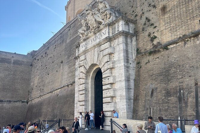 vatican-city-guided-tour-with-less-crowd-than-regular-hours