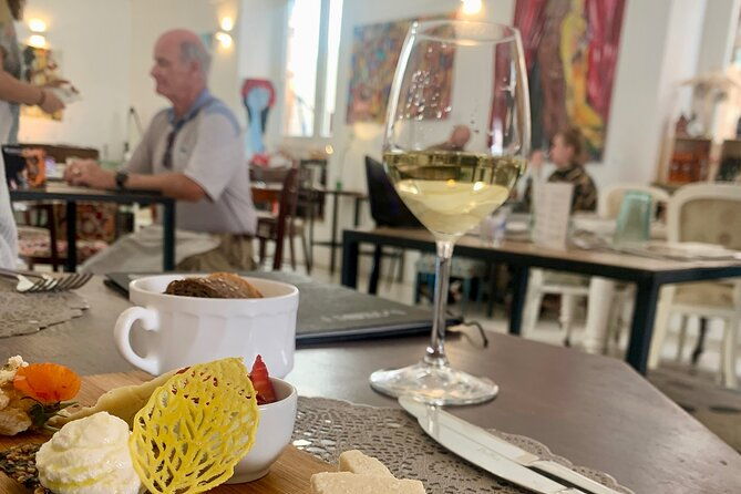 vegan-happy-hour-tour