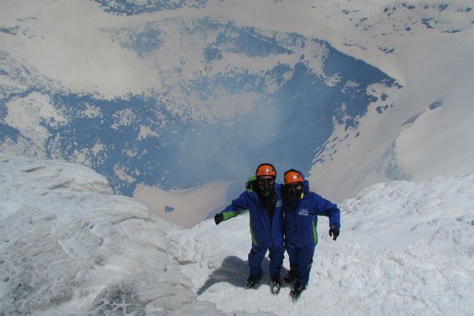 villarrica-volcano-ascent