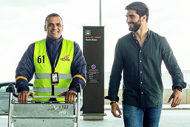 vip-premium-lane-arrival-fast-track-service