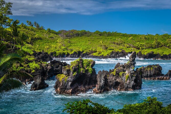 vip-private-road-to-hana-tour-in-cadillac-escalade-with-pickup