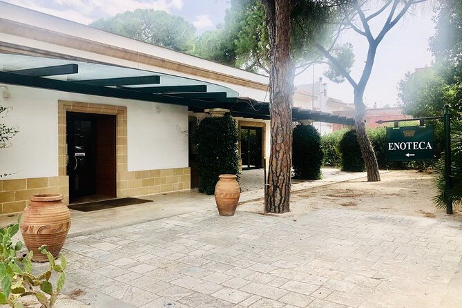 visit-to-a-winery-in-salento-with-wine-tasting-and-light-lunch-from-lecce-2