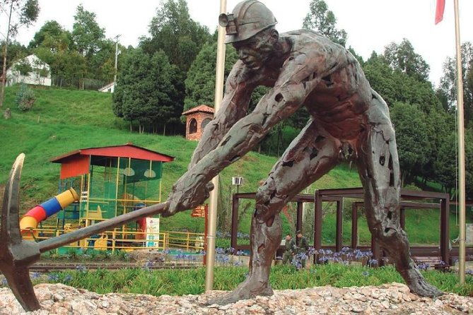 visit-to-zipaquira-guatavita-private-tour-from-bogota-9-hrs