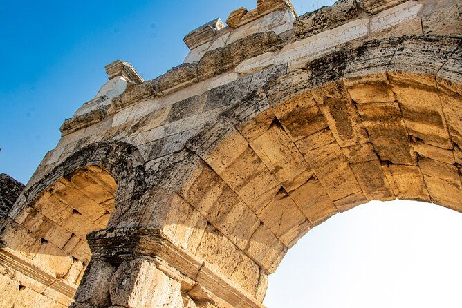 visiting-the-ancient-city-hierapolis-pamukkale-and-cleopatra-pool-from-marmaris