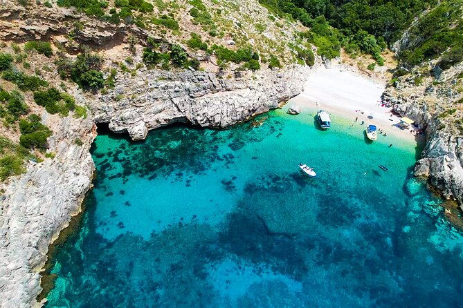 vlore-dafina-bay-and-haxhi-ali-cave-private-speedboat-tour