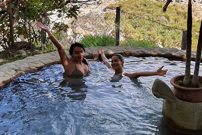 volcano-3waterfalls-horses-hotsprings-mudbath-hanging-bridges
