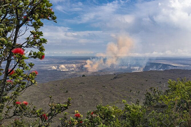 volcanoes-national-park-guided-small-group-hike