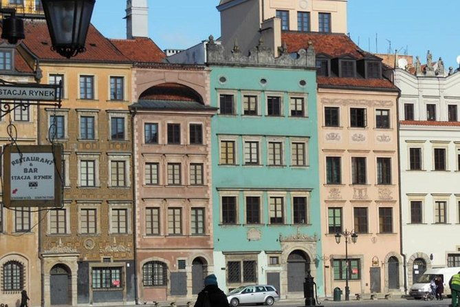walk-through-the-warsaw-old-and-new-town-like-phoenix-from-the-ashes