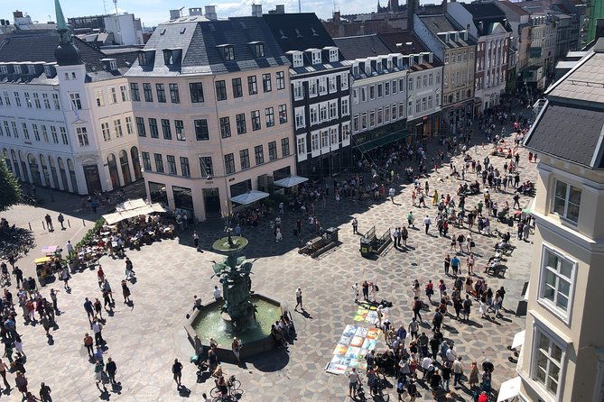 walking-tour-copenhagen-old-town-tivoli-park-included