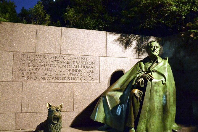 washington-monument-admission-with-morning-city-narrated-bus-tour-2