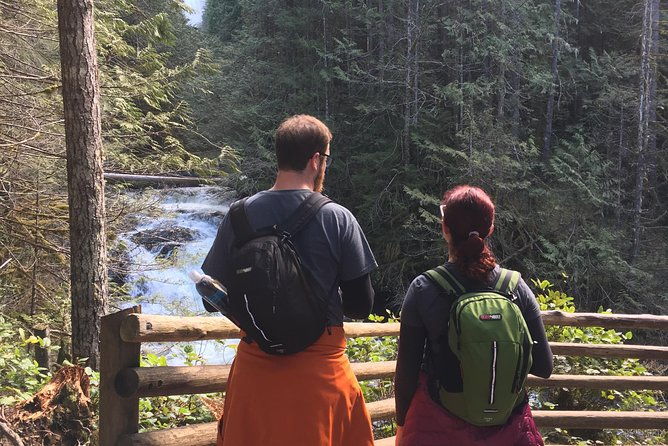 waterfall-wonderland-hike-with-transport