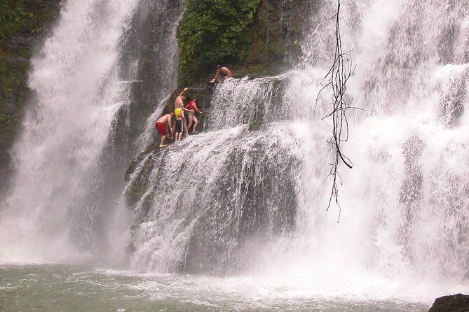 waterfalls-adventure-from-jaco