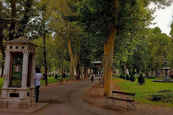 welcome-to-zagreb-private-walking-tour