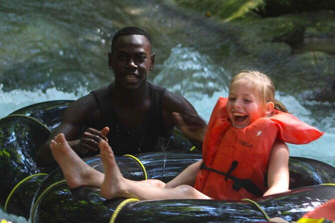 white-river-calypso-rafting-tubing-tour-ocho-rios