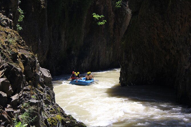 white-salmon-river-rafting-half-day