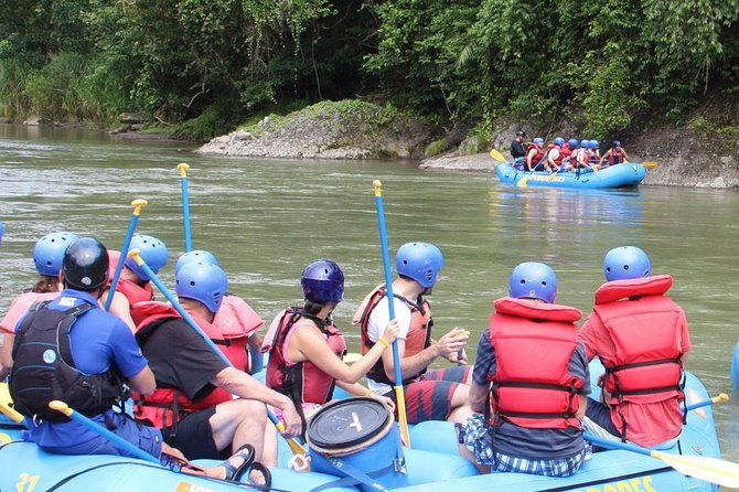 white-water-rafting-reventazon-river-from-puerto-viejo-limon