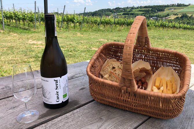 wieliczka-vineyard-wine-tasting-with-local-snacks