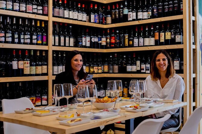 wine-tasting-in-the-historic-center-of-catania