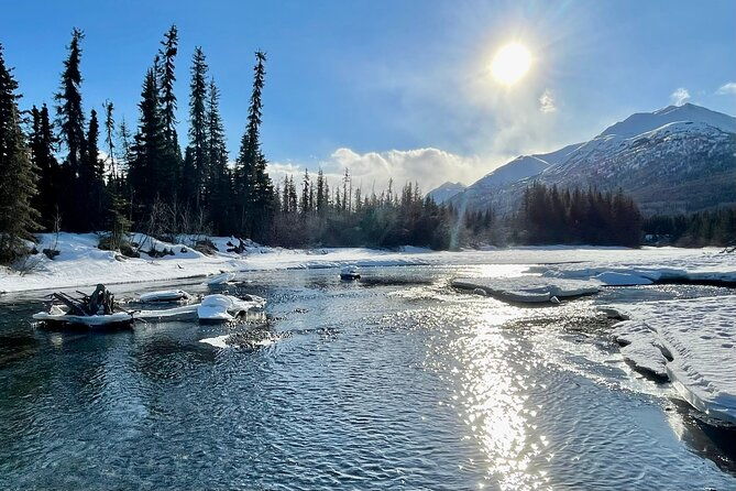winter-valley-and-forest-hike