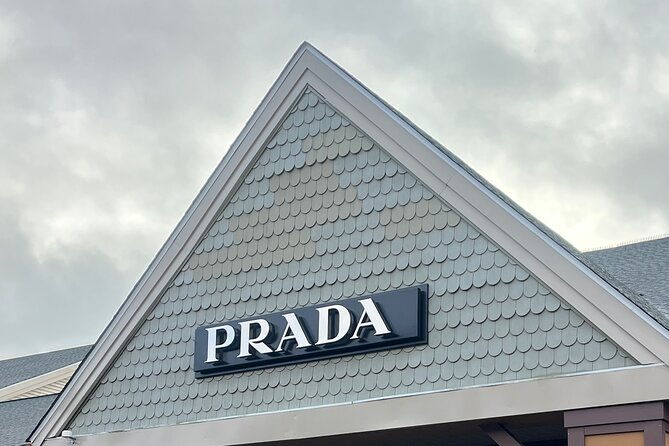 woodbury-common-shopping-experience-with-private-driver-guide