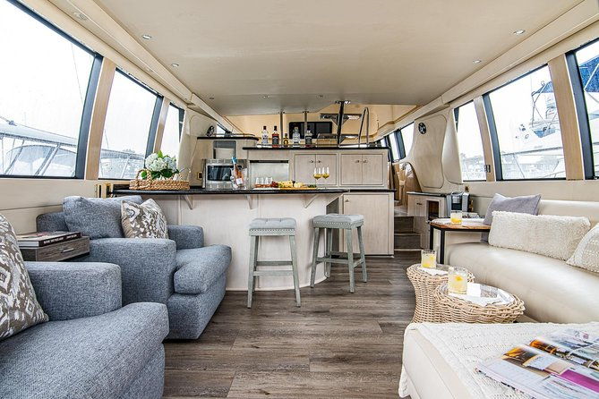 yacht-rental-charter-in-marina-del-rey-60-carver
