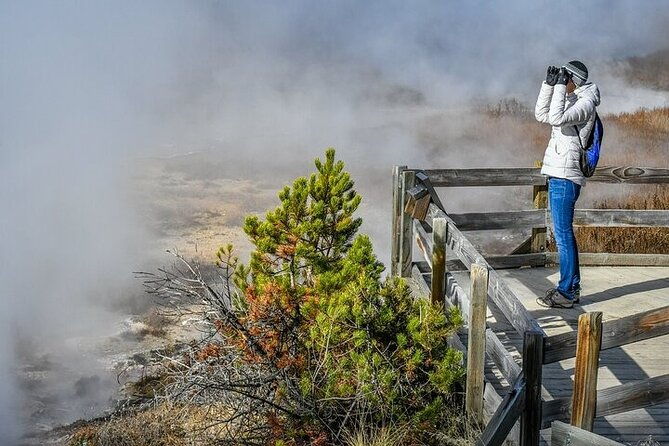 yellowstone-grand-teton-national-parks-winter-tour-small-group-4-day-tour