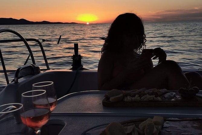 zadar-sunset-sailing-experience