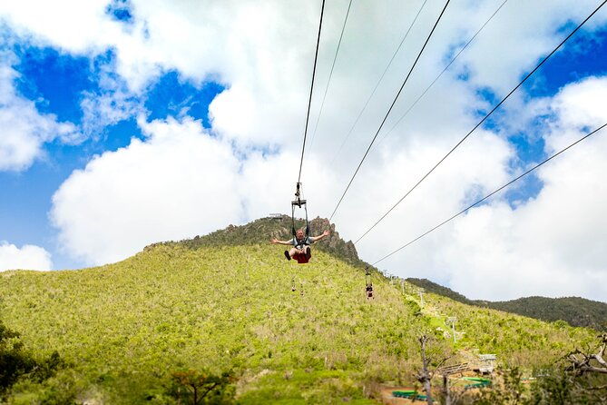 zipline-experience-sentry-hill-zip-flying-dutchman-st-maartin