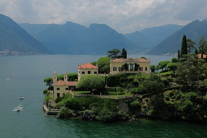 4-hour-catamaran-tour-on-lake-como