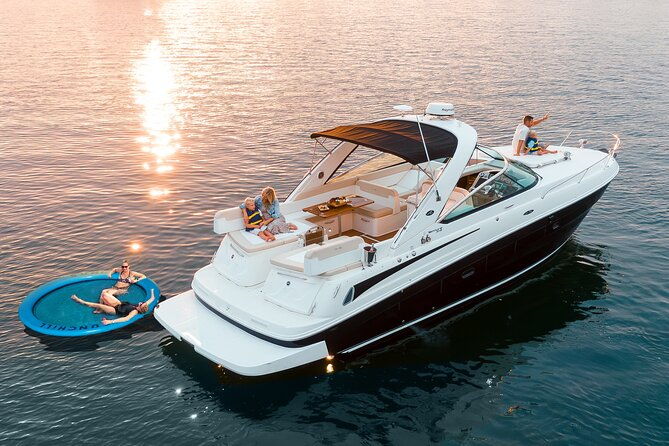 4-hour-private-luxury-boat-charter-in-newport-beach