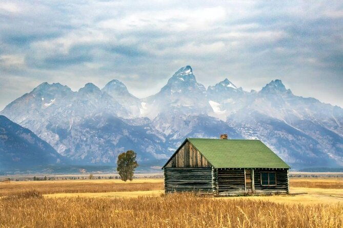 4-hour-snowshoe-in-grand-teton-national-park