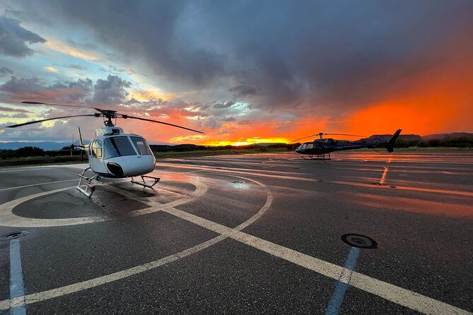 45-mile-epic-heli-tour-through-canyons-viewing-ancient-ruinsmore-2