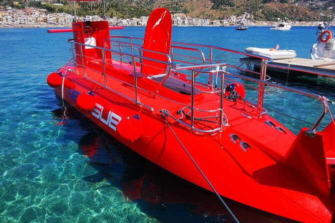 1-hour-guided-semi-submarine-tour-to-isola-bella
