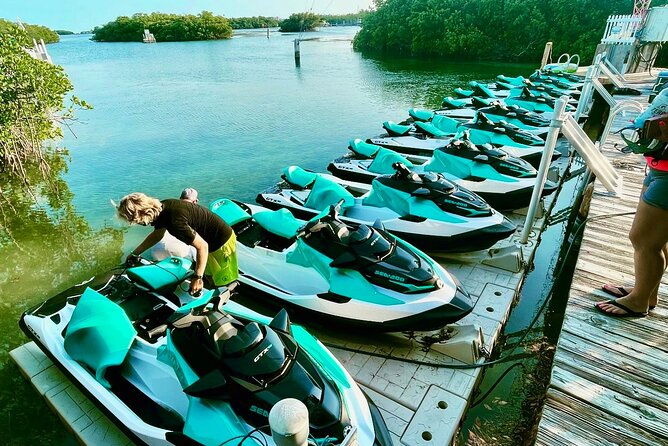 1-hour-key-west-jet-ski-freestyle-adventure