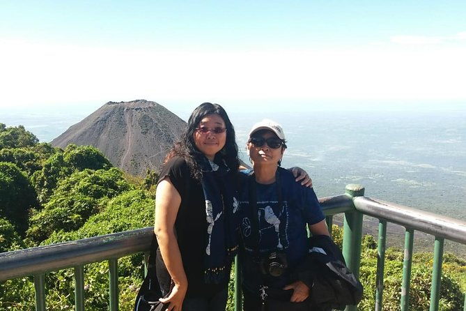 2-different-sightseeing-in-1-day-tour-volcanoes-park-and-two-mayan-sites