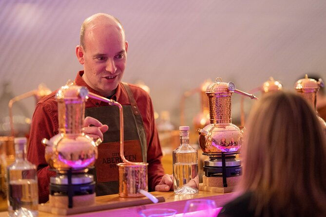 2-hour-gin-school-experience-in-aberdeen-4