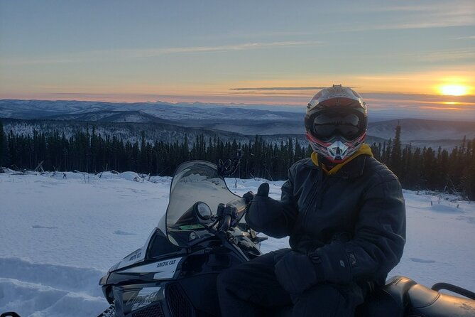 2-hour-guided-snowmobile-tour-in-fairbanks
