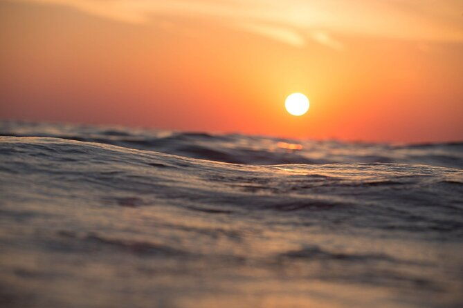 2-hour-maalaea-luxury-powerboat-sunset-cruise-for-up-to-6-guests