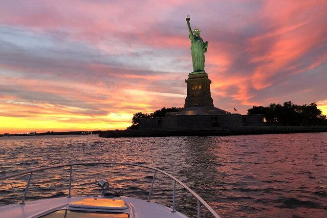 2-hour-private-luxury-new-york-city-sunset-boat-tour