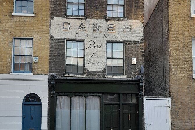 2-hour-walking-tour-women-of-whitechapel-2
