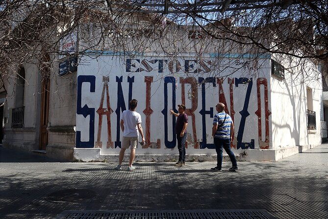 2-hours-football-and-street-art-walking-tour-in-buenos-aires