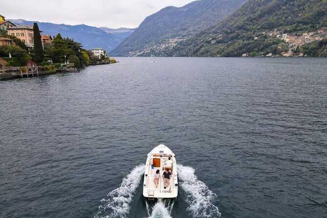 2-hours-private-boat-tour-of-lake-como-for-groups-of-1-to-7-people