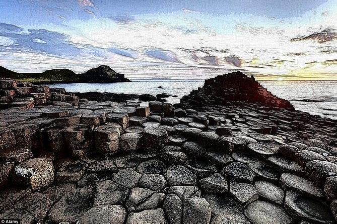 2day-private-tour-northern-ireland-top-sights-giants-causeway-belfast-adventure