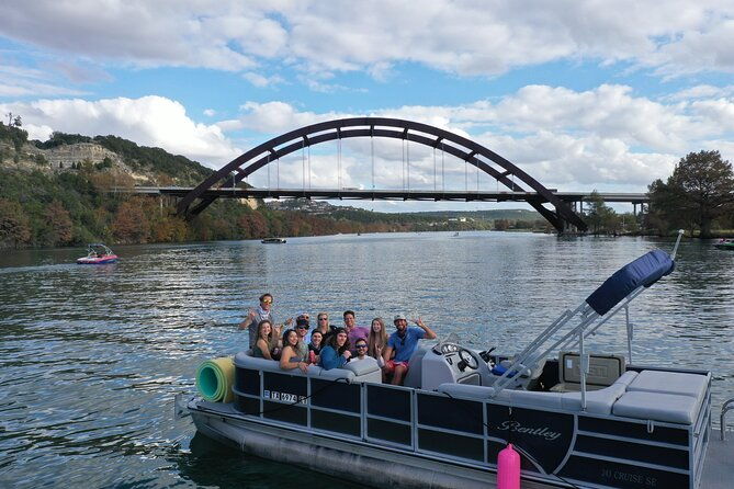 3-hour-private-boat-charter-on-lake-austin-for-up-to-12-people