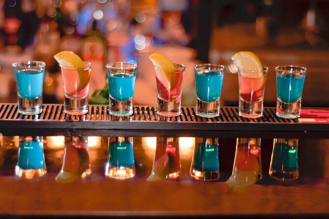 3-hour-pub-crawl-tour-in-tirana