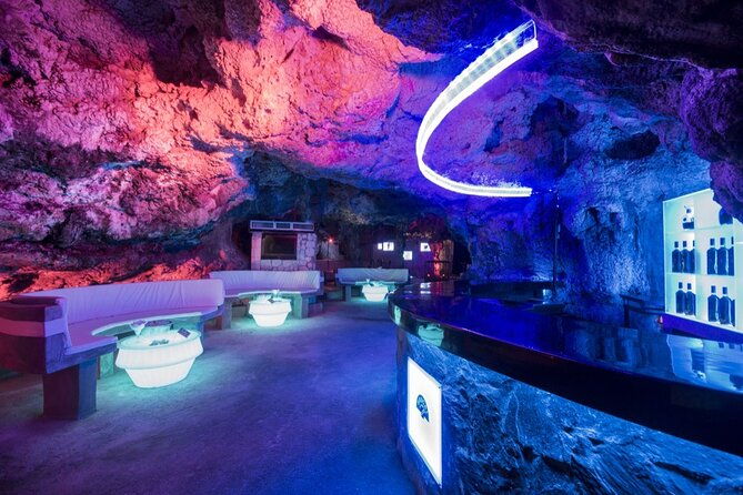 3-hours-party-at-the-cave-in-punta-cana